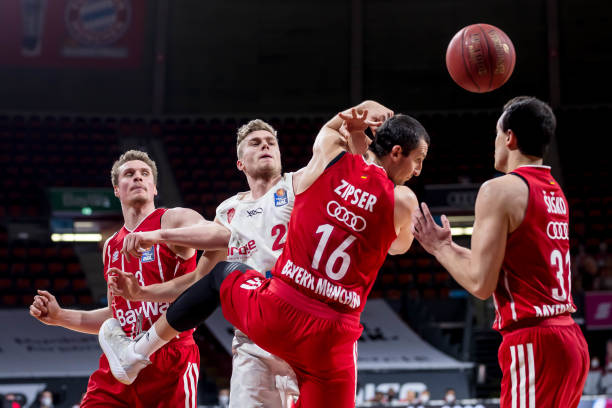 上海海港外 上海海港外