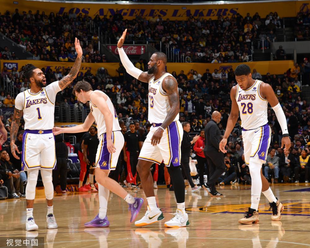 队斥资1亿 队斥资1亿